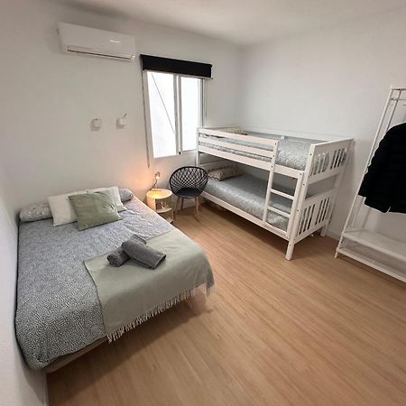Centro Historico Malaga Especial Grupos 4 Apartment Ngoại thất bức ảnh
