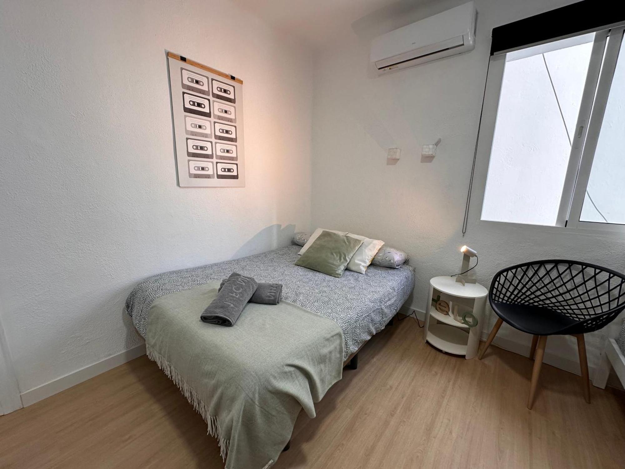 Centro Historico Malaga Especial Grupos 4 Apartment Ngoại thất bức ảnh