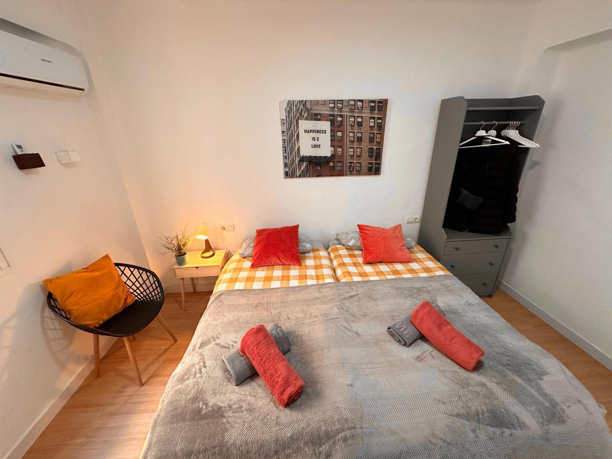 Centro Historico Malaga Especial Grupos 4 Apartment Ngoại thất bức ảnh
